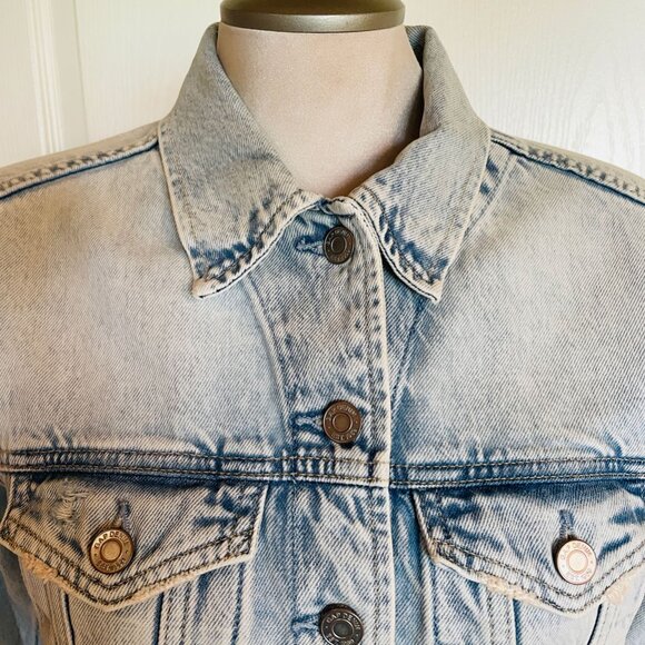 GAP UltraSoft Relaxed Cropped Icon Raw Hem Denim Jacket XS - Picture 11 of 16